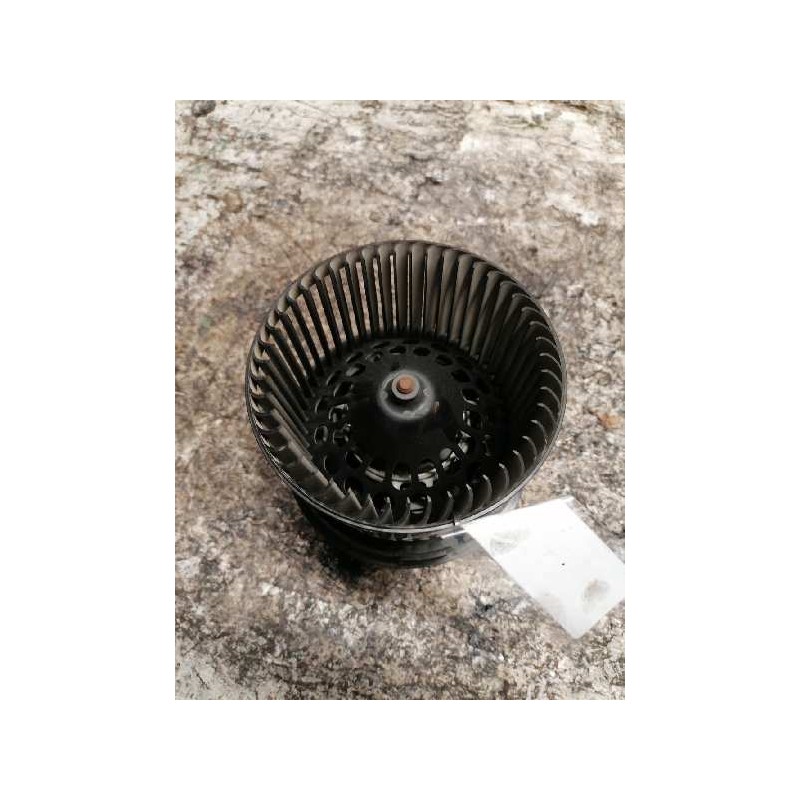 Recambio de ventilador calefaccion para peugeot 207 xs pack referencia OEM IAM   2 PINS