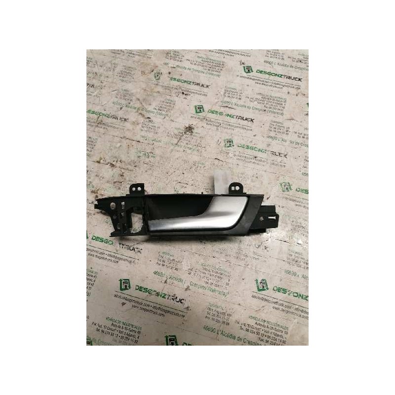 Recambio de maneta interior delantera derecha para audi a3 (8p) 1.9 tdi referencia OEM IAM 8P4837020D  