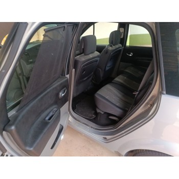renault scenic ii del año 2005