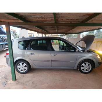 renault scenic ii del año 2005