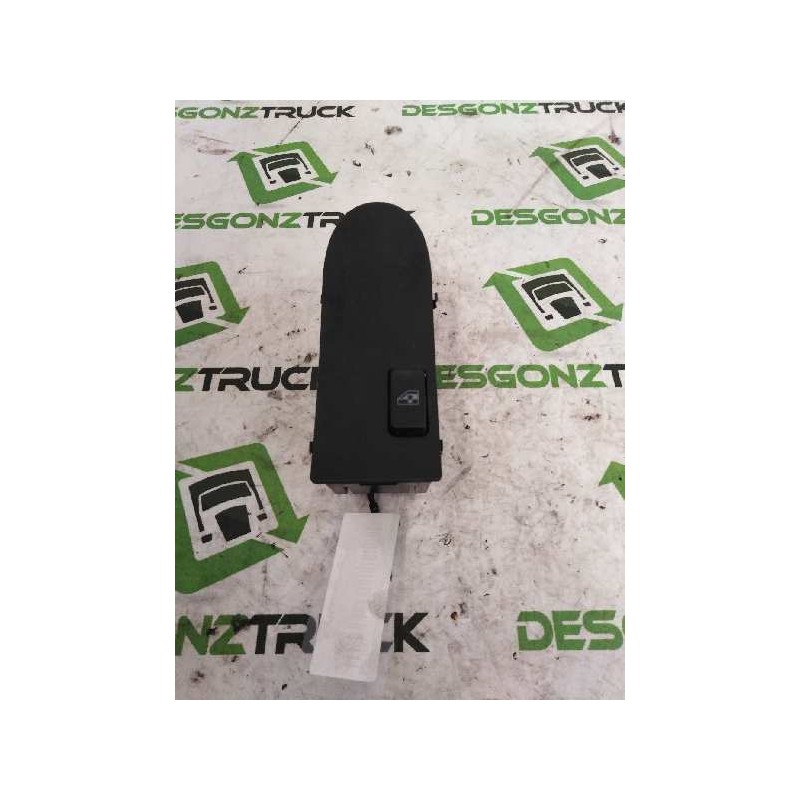 Recambio de mando elevalunas delantero derecho para man tg - a 18.xxx referencia OEM IAM 81258067073  