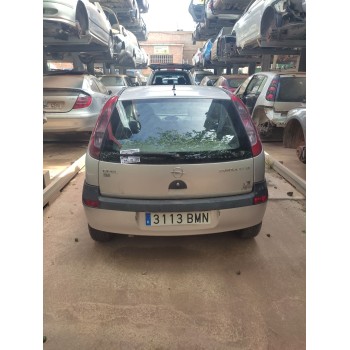 opel corsa c del año 2001