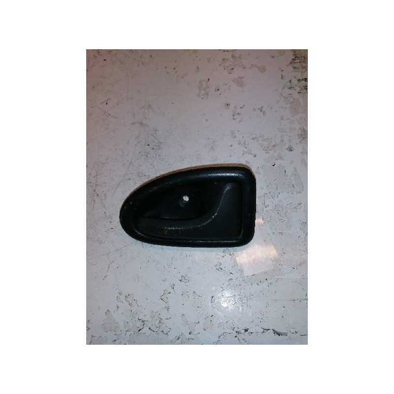 Recambio de maneta interior delantera derecha para renault megane i coach/coupe (da0) referencia OEM IAM 8200028995  