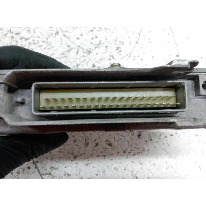 Recambio de centralita motor uce para citroën saxo 1.1 referencia OEM IAM 9631528780 0261284788 BOSCH 3