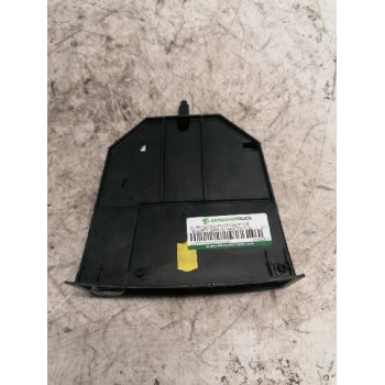 Recambio de guarnecido portaobjetos para peugeot expert kasten furg. referencia OEM IAM 1440061977  