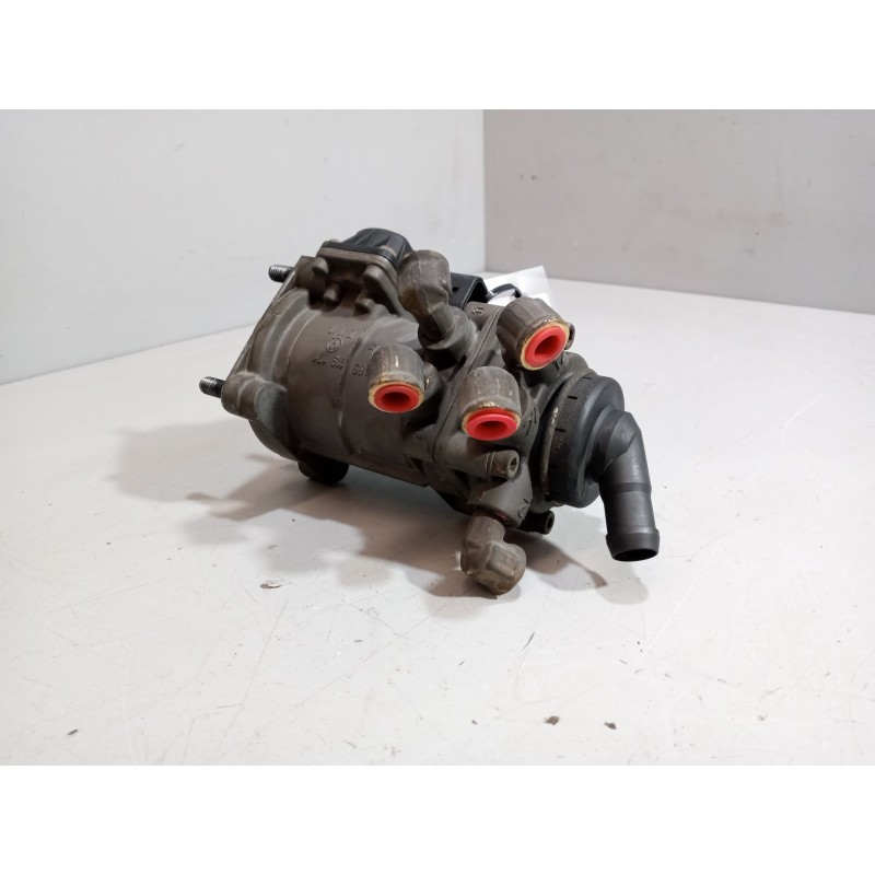 Recambio de valvula aire para volvo fm 12 asta 2001 12.1 diesel (d12d380) referencia OEM IAM 20456400  k000928 3