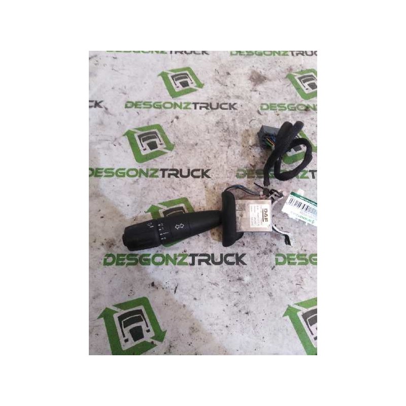 Recambio de mando intermitentes para daf serie xf105.xxx fsa 4x2 space-cab referencia OEM IAM 1789660  