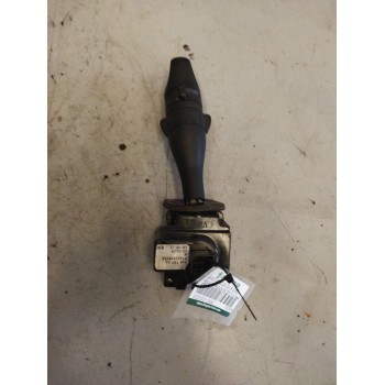 Recambio de mando velocidad de crucero para renault magnum ab diesel referencia OEM IAM 7420808188  
