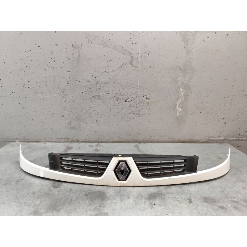 Recambio de rejilla delantera para renault kangoo (f/kc0) authentique referencia OEM IAM - Blanco 3