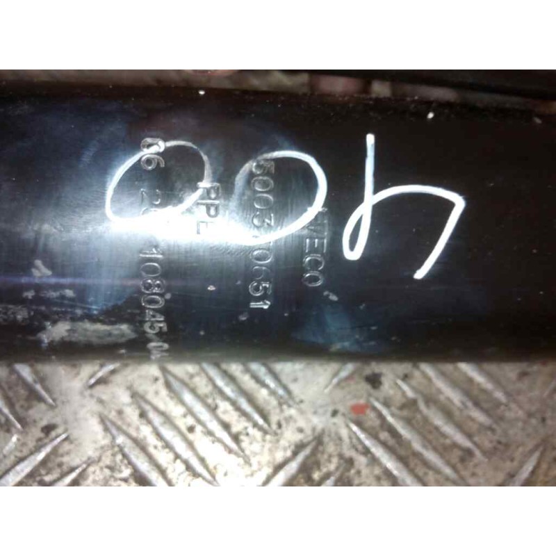 Recambio de brazo elevacion cabina para iveco stralis (ad/at) fsa at t / fp - lt 4x2 larga distancia referencia OEM IAM 50037065 2