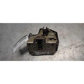 Recambio de cerradura puerta trasera derecha para renault megane i scenic (ja0) 1.9 d kaleido referencia OEM IAM   