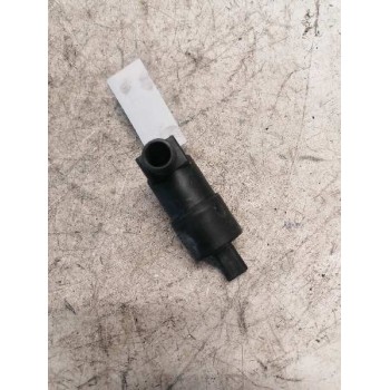 Recambio de bomba limpia para peugeot 208 style referencia OEM IAM 9641553880 2 PINS 