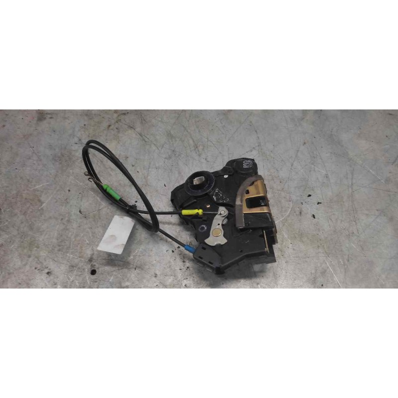 Recambio de cerradura puerta delantera derecha para toyota avensis berlina (t25) 2.2 d-4d executive sedán (4-ptas.) referencia O - Gris