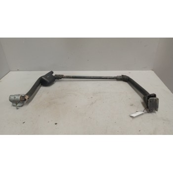 Recambio de brazo retrovisor derecho para nissan atleon 140 referencia OEM IAM   