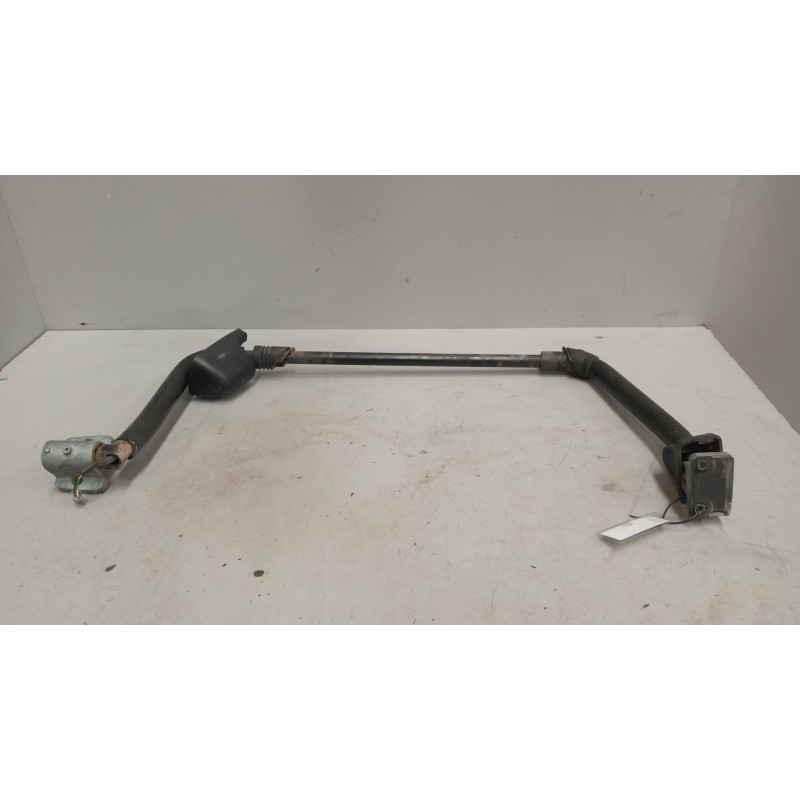 Recambio de brazo retrovisor derecho para nissan atleon 140 referencia OEM IAM   