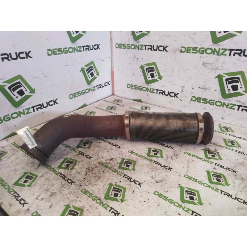 Recambio de flector tubo escape para renault serie t fg 4x2 cabina high-sleeper referencia OEM IAM 22101241  