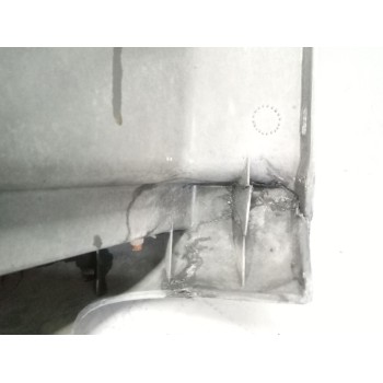 Recambio de peldaño izquierdo para renault premium distribution 7.2 diesel referencia OEM IAM   