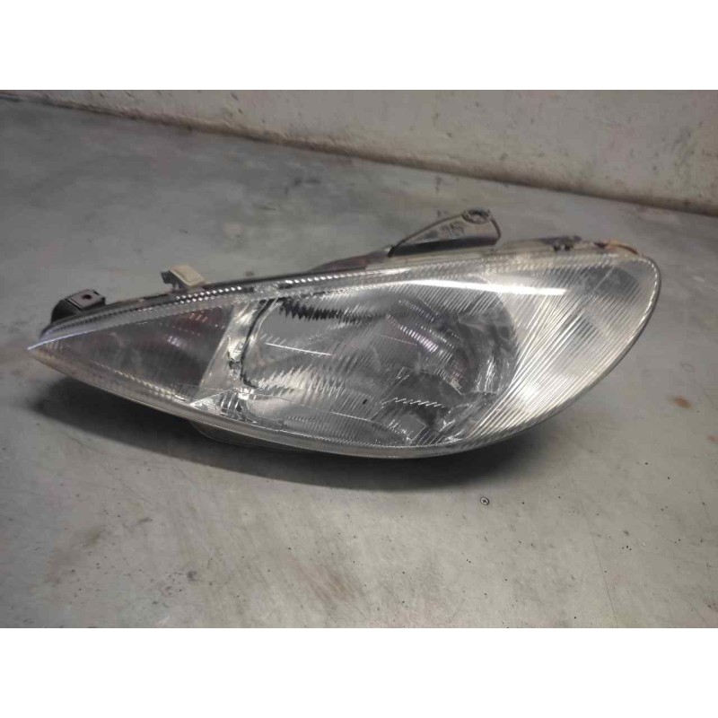 Recambio de faro izquierdo para peugeot 206 berlina xr referencia OEM IAM   