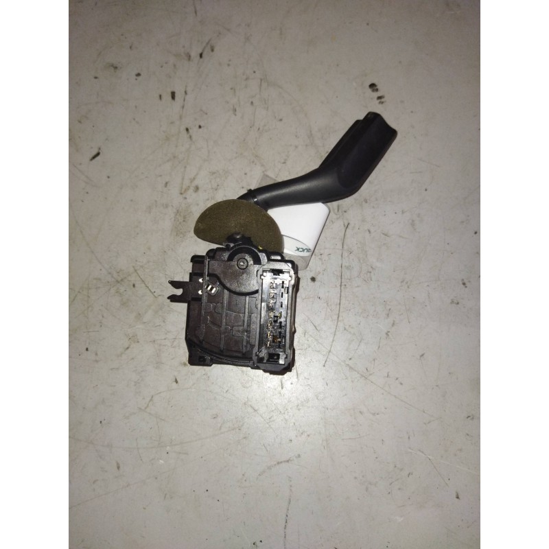 Recambio de mando limpia para renault magnum ab diesel referencia OEM IAM 7421535700 - Blanco 2