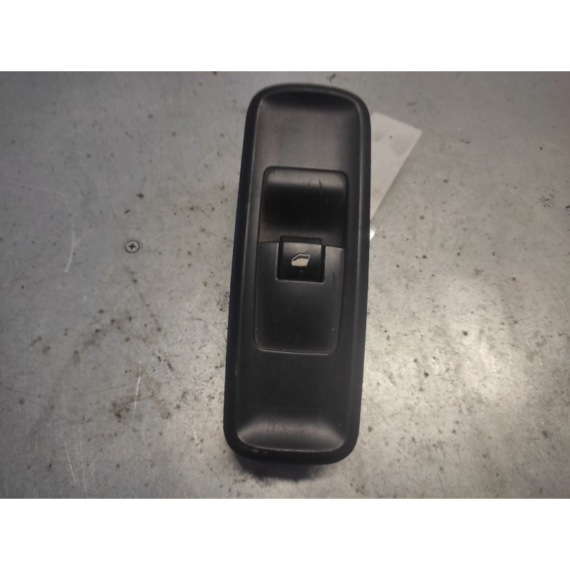 Recambio de mando elevalunas delantero derecho para peugeot 807 sv referencia OEM IAM 14893750XT 4 PINS 