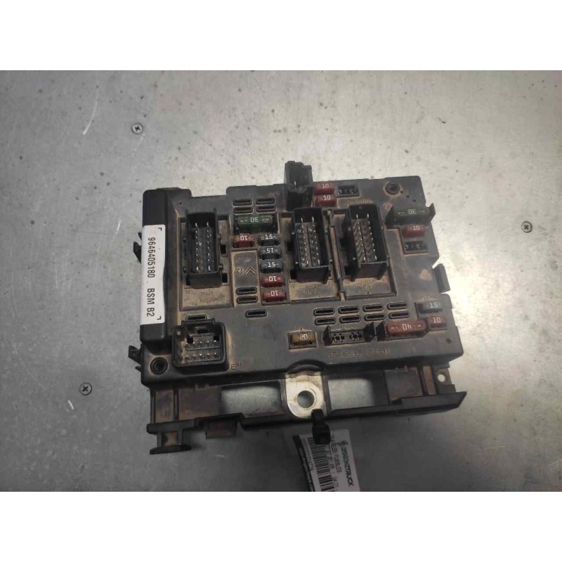 Recambio de caja reles / fusibles para peugeot 307 (s1) xr referencia OEM IAM 9646405180 23681250 BSM