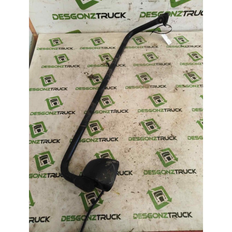 Recambio de brazo retrovisor izquierdo para daf serie 95 xf .xxx 12.6 diesel referencia OEM IAM   