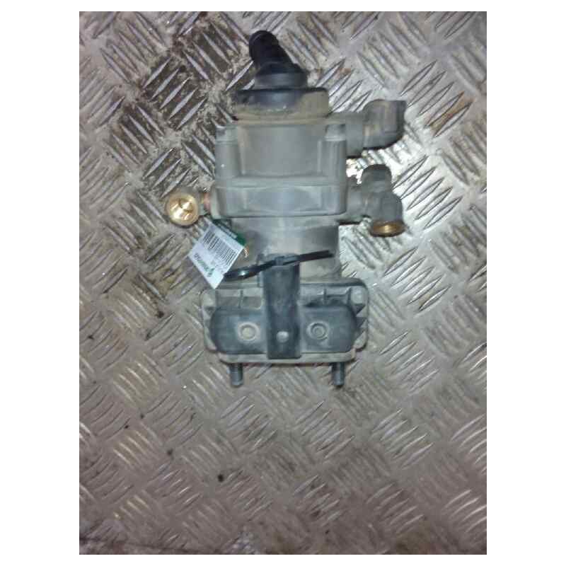Recambio de valvula aire para volvo fh 480 12.8 diesel referencia OEM IAM 20456400 K000928 VALVULA TRANSMISSOR DE FRENO - Blanco