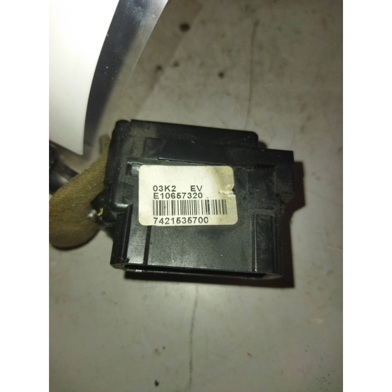 Recambio de mando limpia para renault magnum ab diesel referencia OEM IAM 7421535700 - Blanco 3