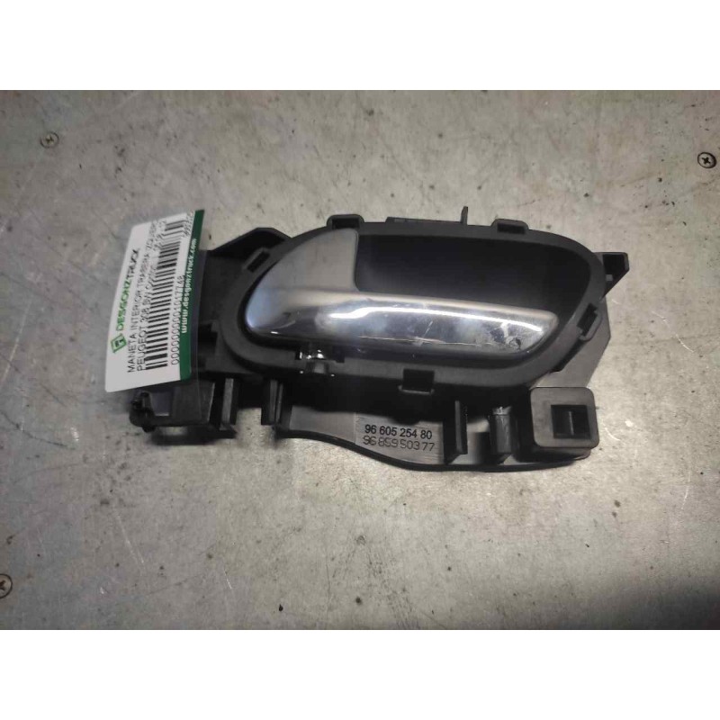 Recambio de maneta interior trasera izquierda para peugeot 308 sw confort referencia OEM IAM 9660525480  