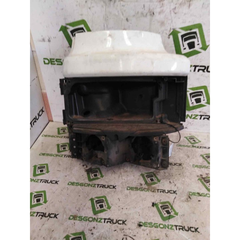 Recambio de soporte faro izquierdo para scania serie p/g/r (d-clase) fsa p380 (4x2) largo cp 19 b referencia OEM IAM   