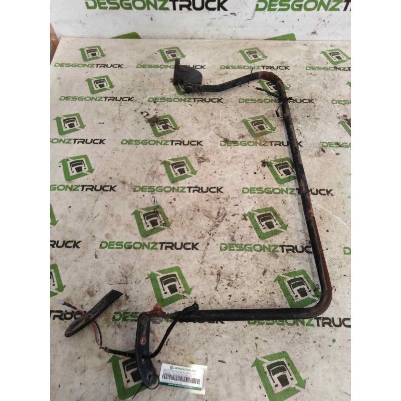 Recambio de brazo retrovisor derecho para pegaso trucks mider 260 referencia OEM IAM   