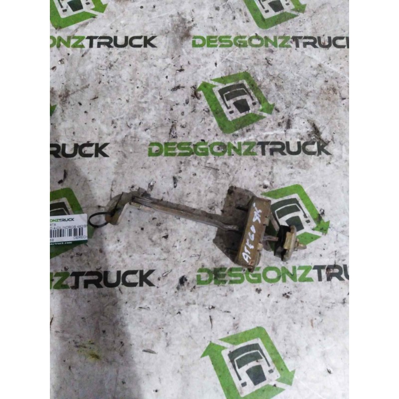 Recambio de retenedor puerta para mercedes atego 4-cilindros 4x2/bm 970/2/5/6 815 (4x2) om 904 la l (largo) referencia OEM IAM D