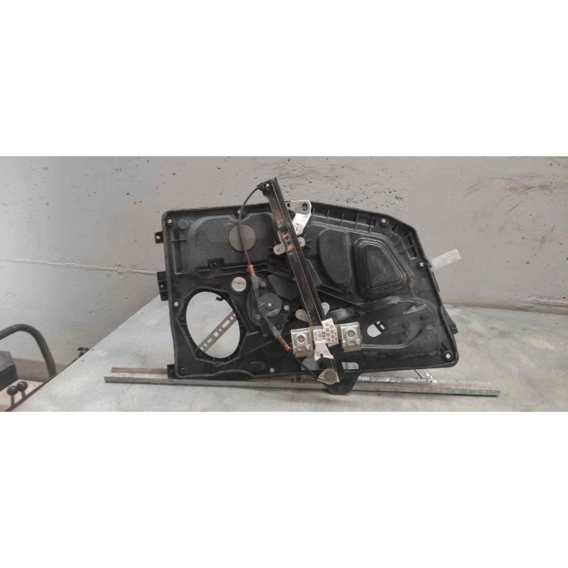 Recambio de elevalunas delantero derecho para toyota avensis berlina (t25) 2.2 d-4d executive sedán (4-ptas.) referencia OEM IAM - Gris 2
