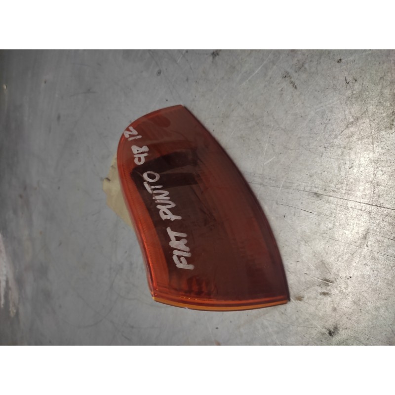 Recambio de piloto delantero izquierdo para fiat punto berlina (176) 55 s referencia OEM IAM NARANJA  