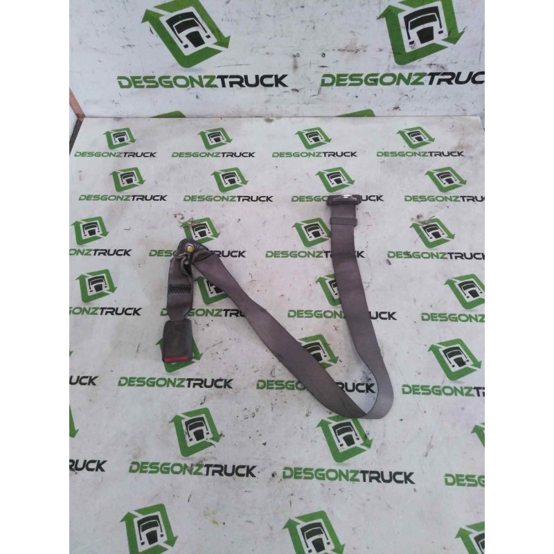 Recambio de cinturon seguridad delantero para renault maxity fg 150.35/45 referencia OEM IAM  PARTE CENTRAL 