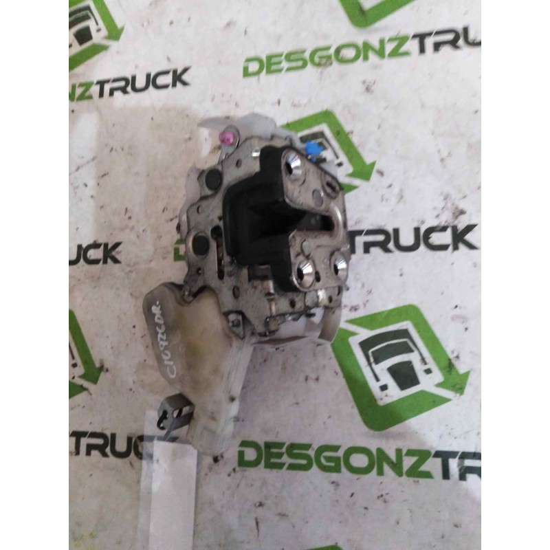 Recambio de cerradura puerta delantera derecha para renault maxity fg 150.35/45 referencia OEM IAM   