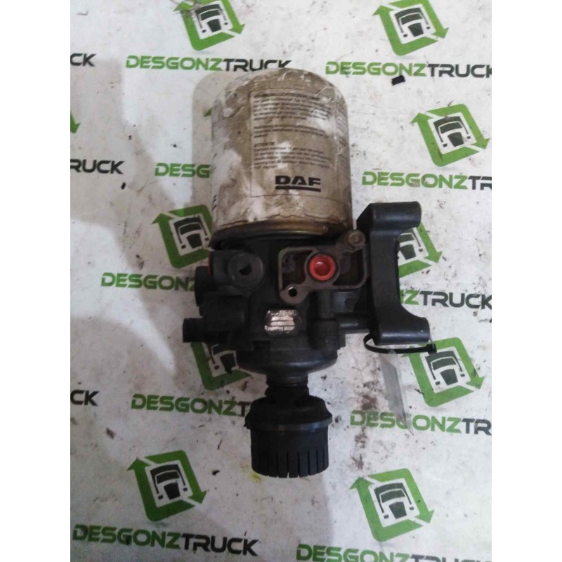 Recambio de valvula aire para daf serie xf105.xxx referencia OEM IAM LA8145 K014986 VALVULA SECADORA