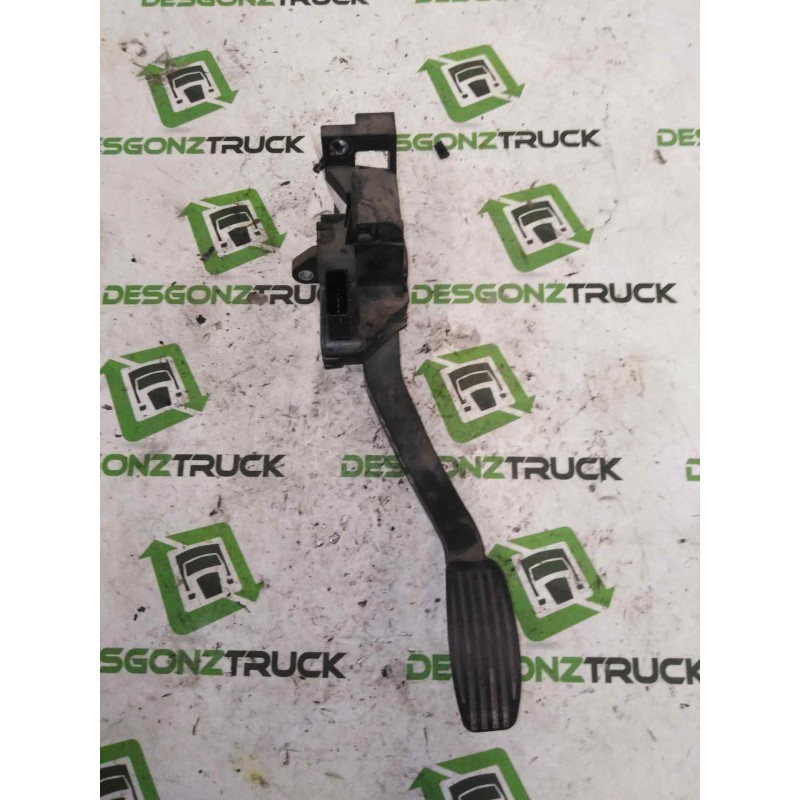 Recambio de pedal acelerador para iveco daily pr 3.0 diesel referencia OEM IAM 5801333490  