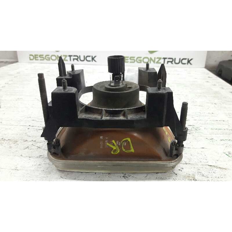 Recambio de faro derecho para renault rapid/express (f40) 1.4 familiar (f402/40m) referencia OEM IAM 3