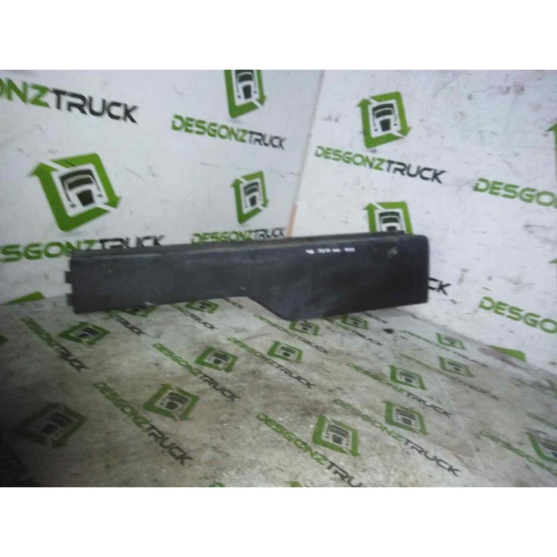 Recambio de moldura trasera cabina para volvo fm 12 asta 2001 fsa  4x2 largo, bajo referencia OEM IAM 1062313 8191778 IZQUIERDA