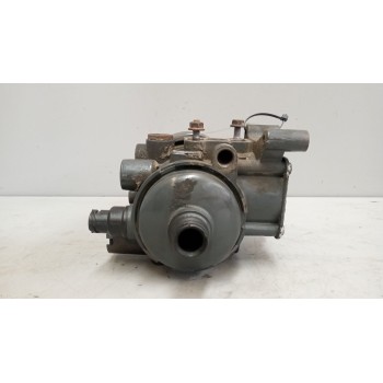 Recambio de valvula aire para daf serie xf105.xxx 12.9 diesel referencia OEM IAM la8146 valvula secadora k0149081