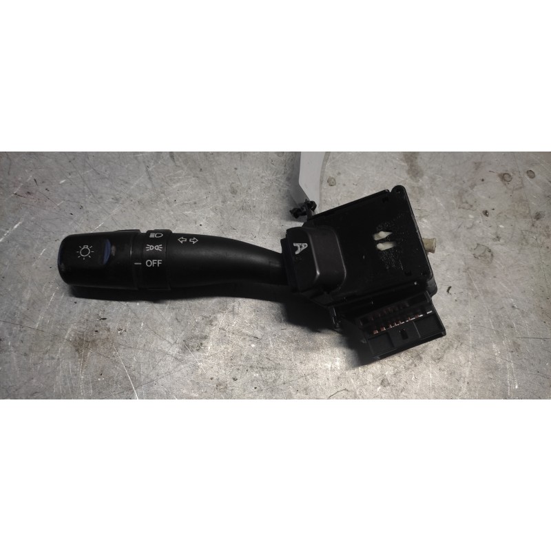 Recambio de mando intermitentes para hyundai accent (lc) crdi gl referencia OEM IAM 0319LHD  