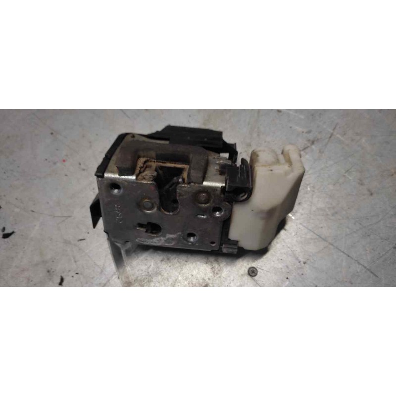 Recambio de cerradura puerta delantera izquierda para fiat doblo (119) 1.9 jtd family referencia OEM IAM   