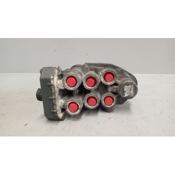 Recambio de valvula aire para daf serie xf105.xxx 12.9 diesel referencia OEM IAM ae4529 valvula sextuple 