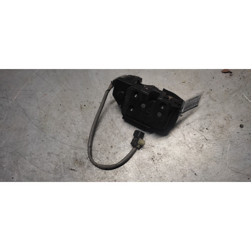 Recambio de cerradura puerta delantera izquierda para hyundai getz (tb) 1.4 gl referencia OEM IAM   