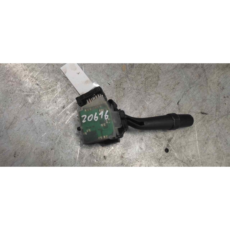 Recambio de mando limpia para toyota avensis berlina (t25) 2.2 d-4d executive sedán (4-ptas.) referencia OEM IAM 8465205160 14 P - Gris 4