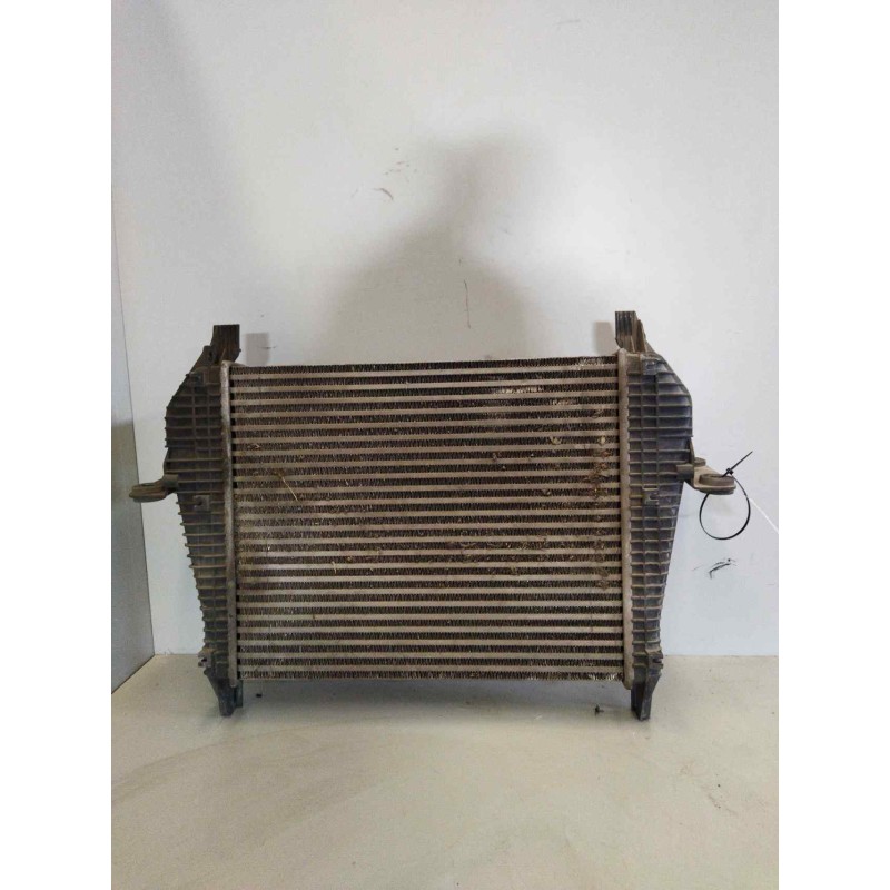 Recambio de intercooler para iveco trucks eurocargo 90 90 e 21 (210 cv) referencia OEM IAM 504028467  