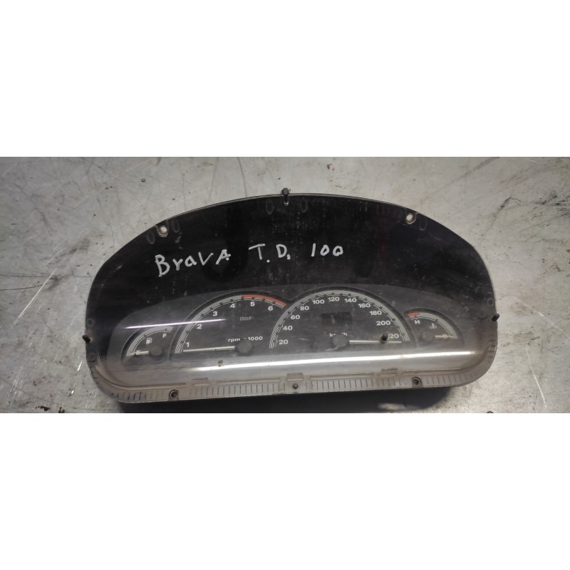 Recambio de cuadro instrumentos para fiat brava (182) jtd 105 / 100 clima referencia OEM IAM   