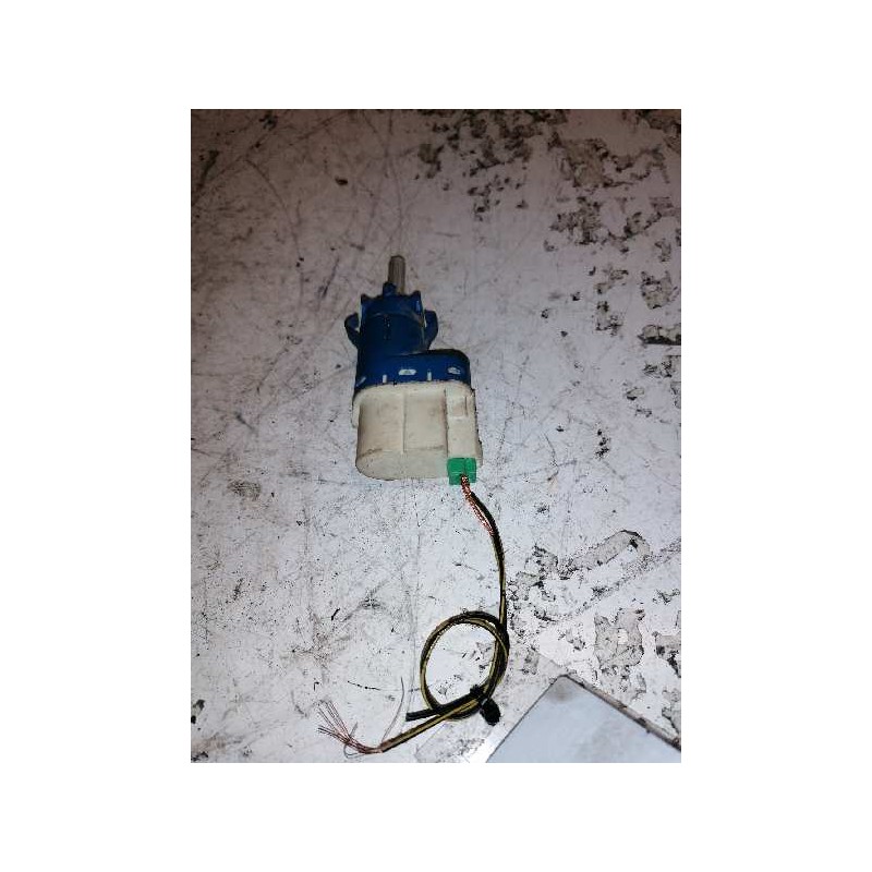 Recambio de interruptor para ford fiesta (cbk) 1.6 tdci cat referencia OEM IAM 3M5T9C872AC LUZ DE FRENO 2 CABLES 2