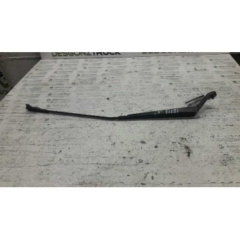 Recambio de brazo limpia delantero derecho para peugeot 407 st confort referencia OEM IAM   